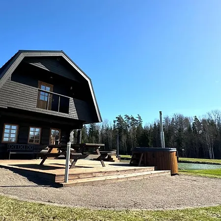 Parque de Campismo Maetta Puhketalu