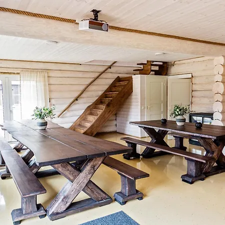 Maetta Puhketalu Parque de Campismo Tori