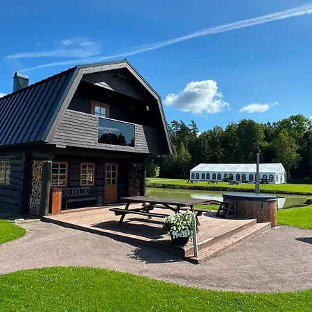 Camping Maetta Puhketalu Tori