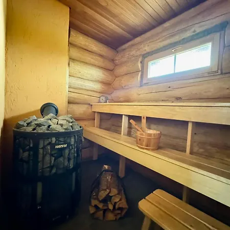 Maetta Puhketalu Camping