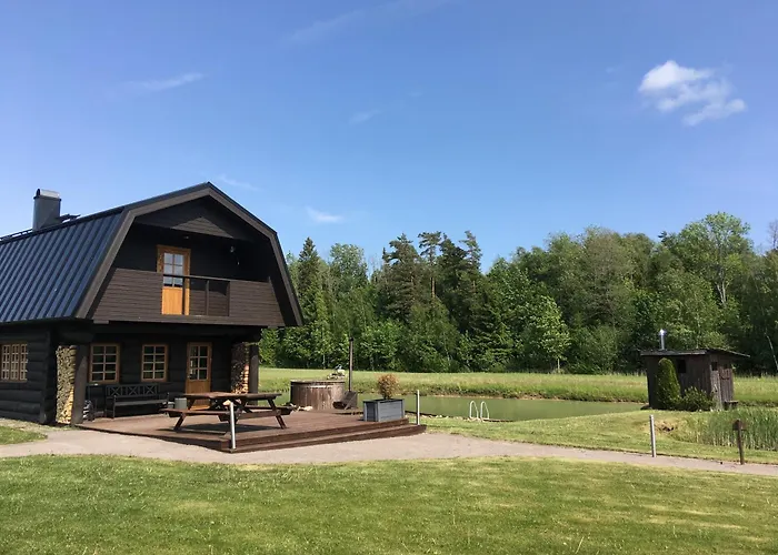 Maetta Puhketalu Кемпинг