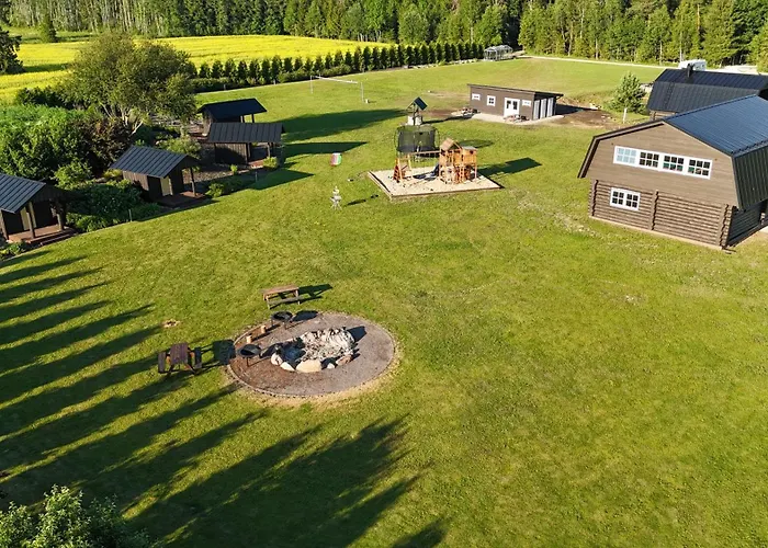 Maetta Puhketalu Кемпинг Тори